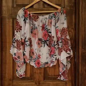 🌷SPRING Floral flowy Blouse